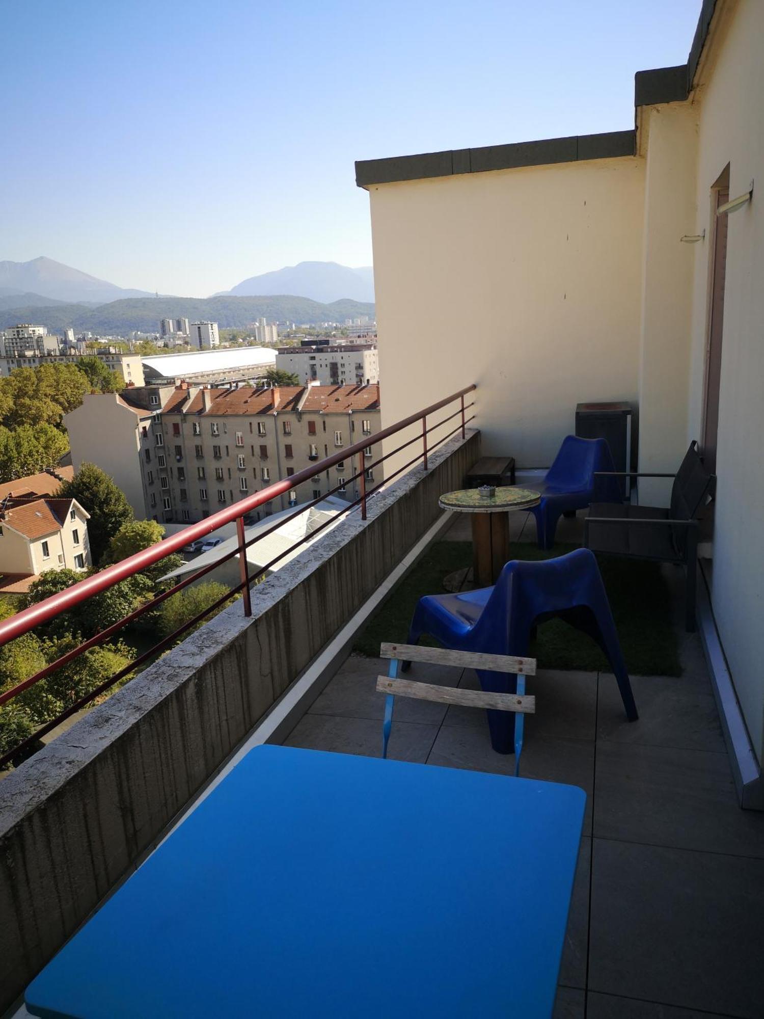 Ferienwohnung Les Terrasses De Liberation Grenoble Exterior foto